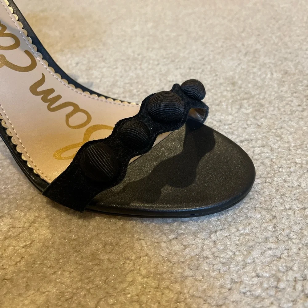 Sam Edelman Black Heeled Sandals with Scalloped Design - Picture 3 of 5